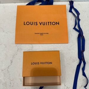 Louis Vuitton shopping bag, box and ribbon